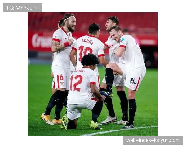 比萨5-3-2密集防守效果有限 被对手定位球多次破门 比萨5-3-2密集防守效果有限 被对手定位球多次破门