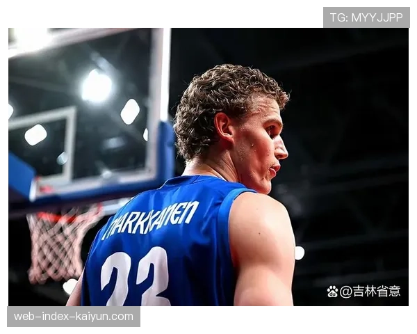 爵士马尔卡宁27分10篮板 但球队助攻数比对手少8次 爵士马尔卡宁27分10篮板 但球队助攻数比对手少8次